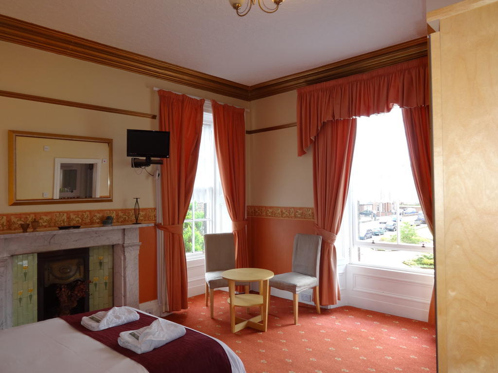 Dumfries Villa Room photo