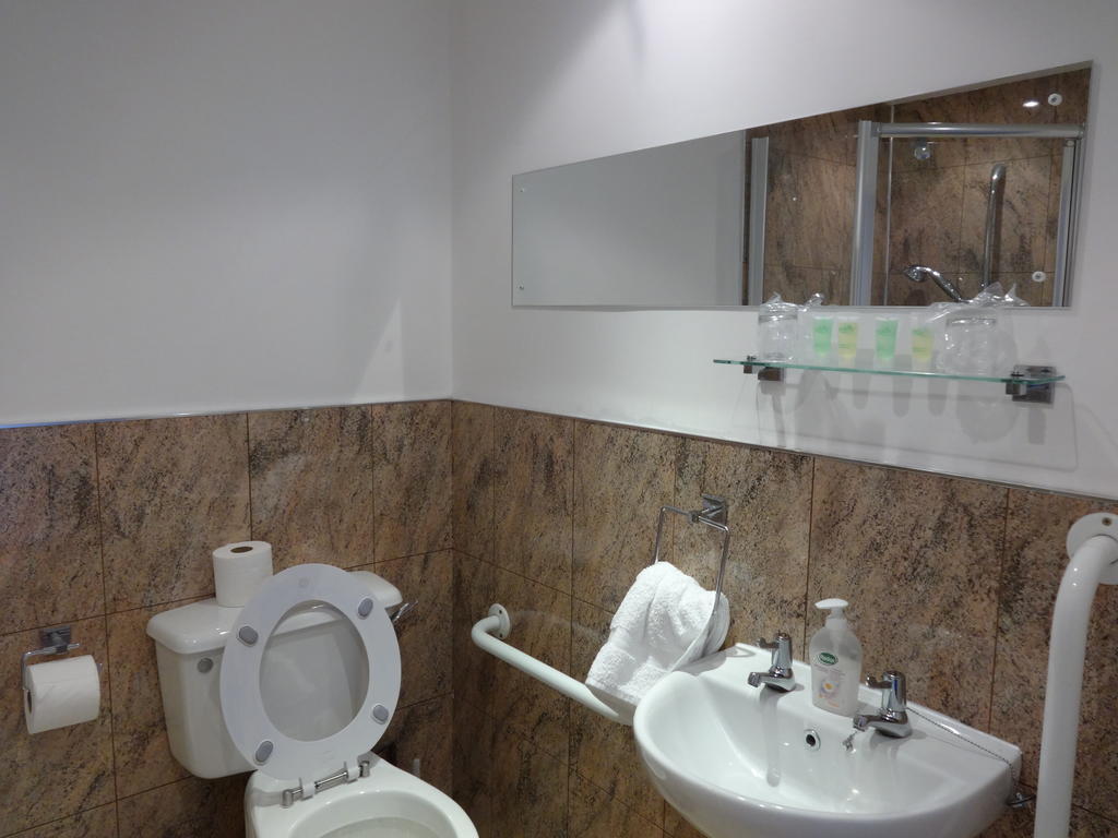 Dumfries Villa Room photo